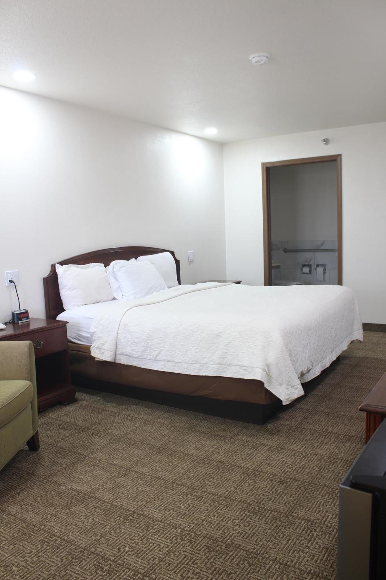 Rodeway Inn Тикумкари Екстериор снимка